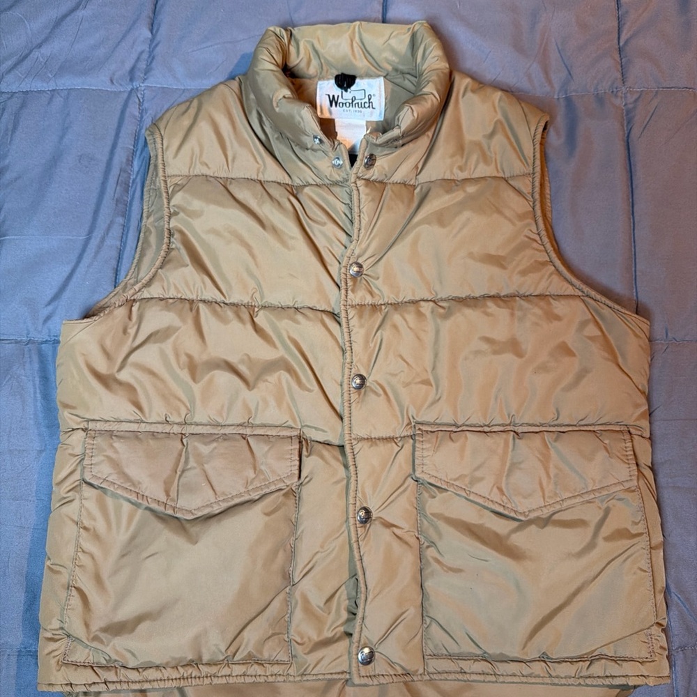 Vtg Woolrich Down Vest Mens Large Tan Puffer Quilted Outdoor Workwear Snap USA